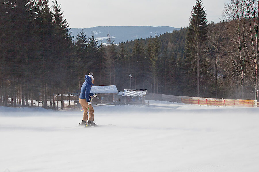 Skifahren am Riedlberg in Bayern